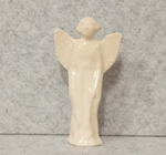 Anioł ceramiczny kremowy