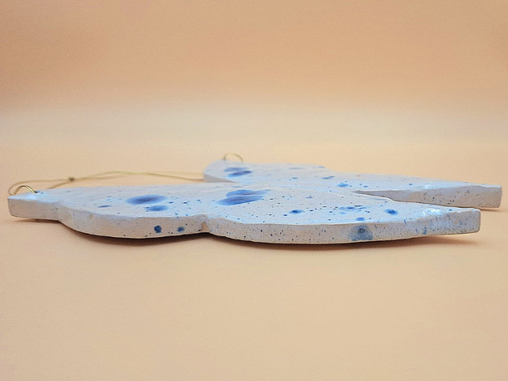 Motyl ceramiczny do zawieszenia